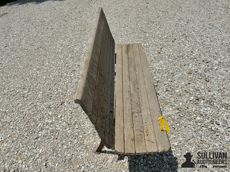 wooden-bench-w/-cast-iron-legs-image-4