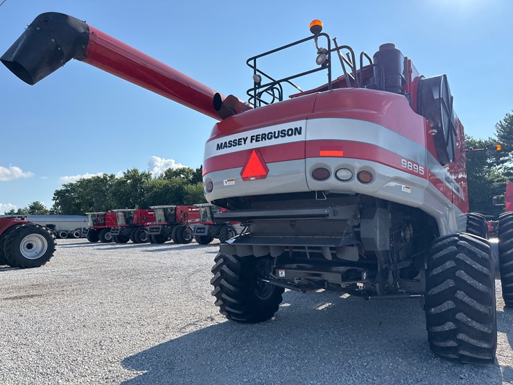 massey-ferguson-9895-image-5