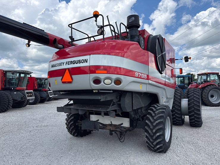 massey-ferguson-9795-image-6