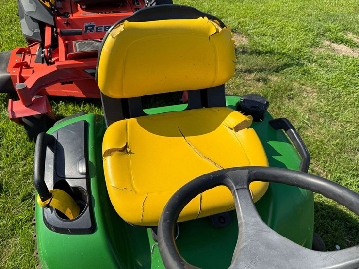 john-deere-x530-image-12