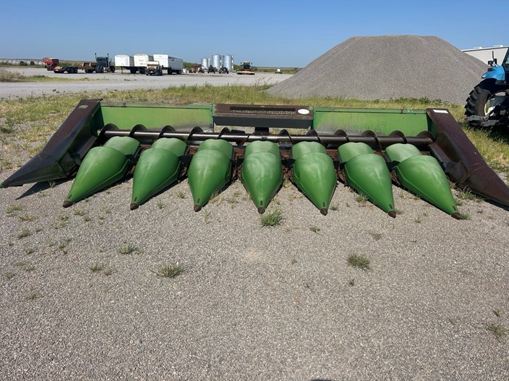 john-deere-843-image-2