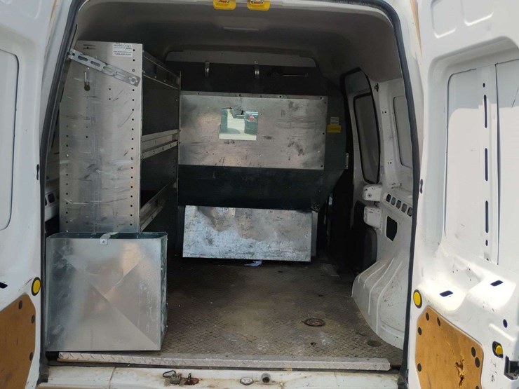 2013-ford-transit-connect-image-12