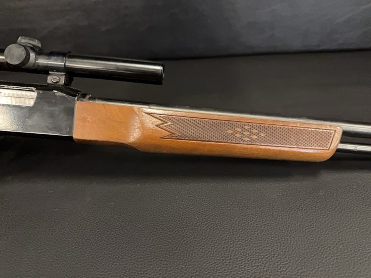 winchester-semi-auto-rifle-image-5