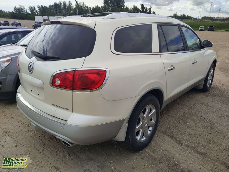 2009-buick-enclave-image-4