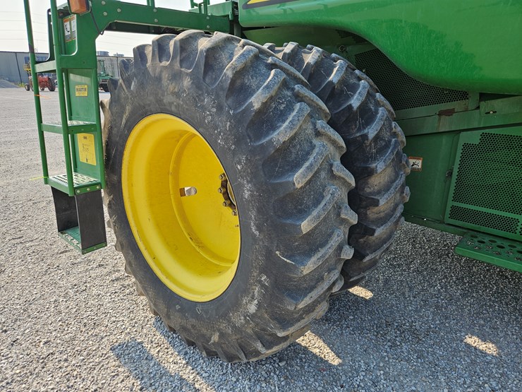 2008-john-deere-9670-sts-image-15
