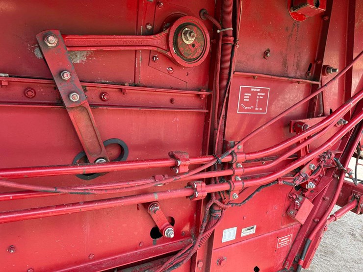 1990-case-ih-1680-image-18