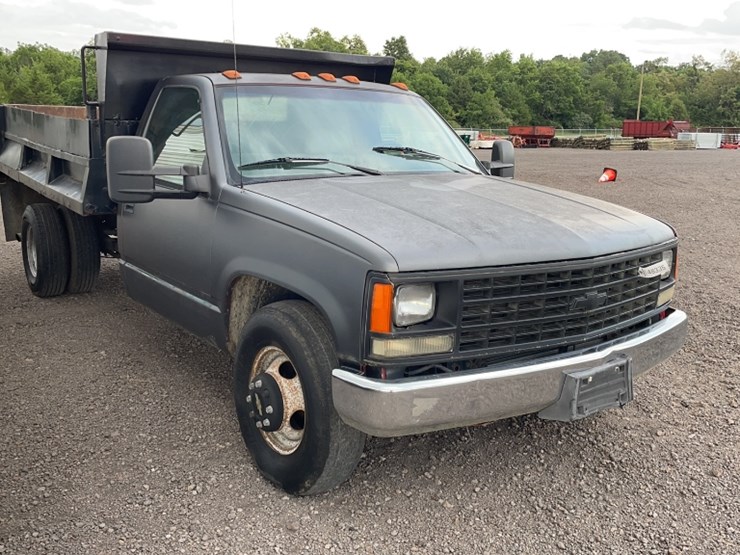 1991-chevrolet-3500-image-3