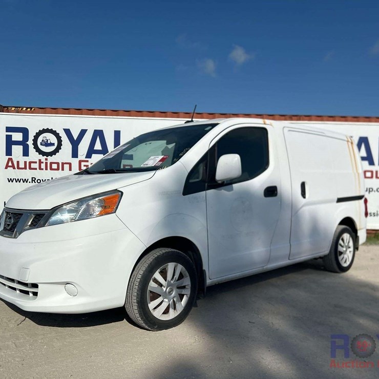 2016 NISSAN NV200