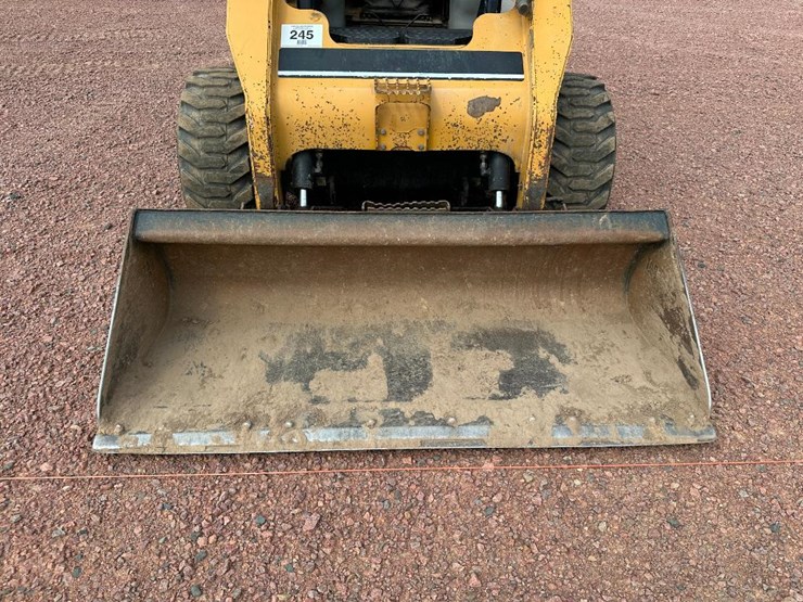 caterpillar-252b-image-13