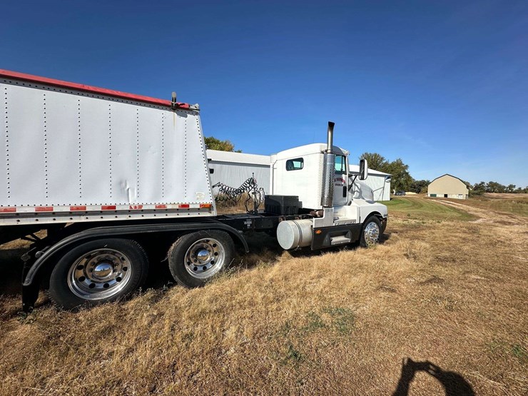 1995-kenworth-t600-image-10