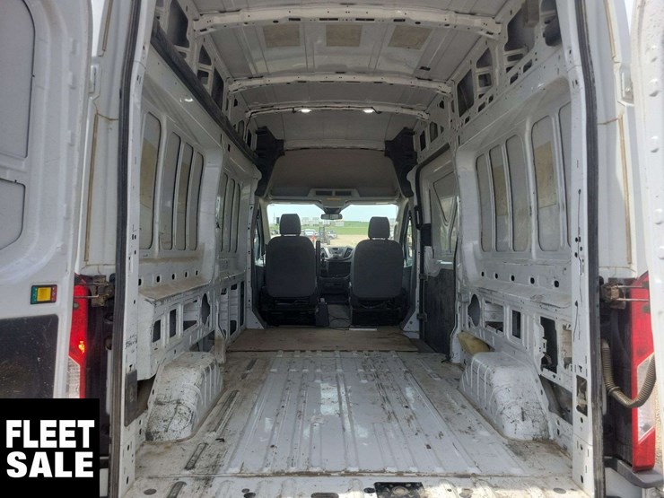 2018-ford-transit-image-16