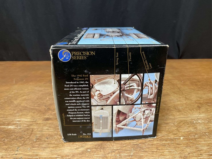 1/16-ford-2n-precision-nib-ertl-image-13