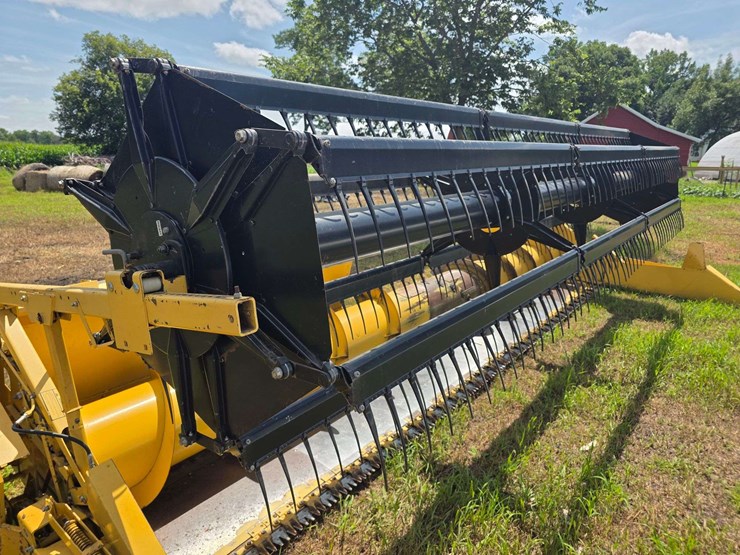 new-holland-973-image-4