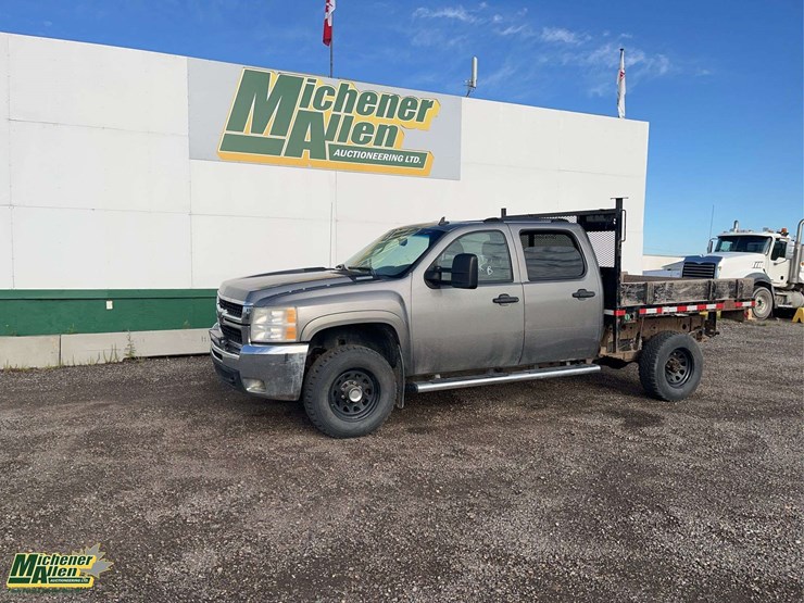 2007-chevrolet-silverado-2500hd-image-2