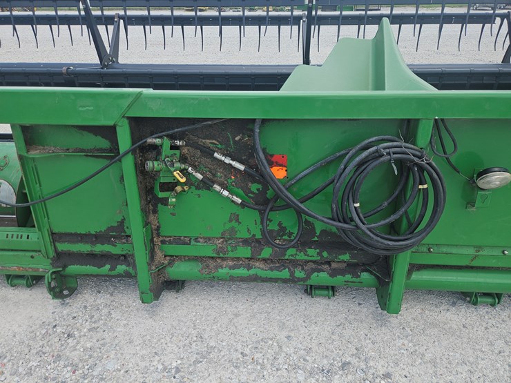 2011-john-deere-625f-image-6