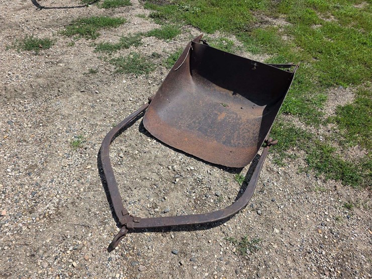 horse-drawn-dirt-mover,-pointed-back-image-3