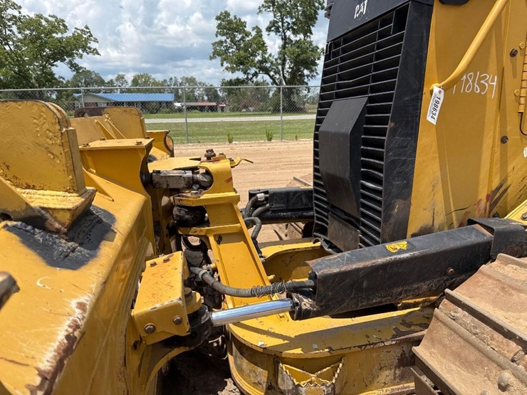 2019-caterpillar-d6k2-lgp-image-21