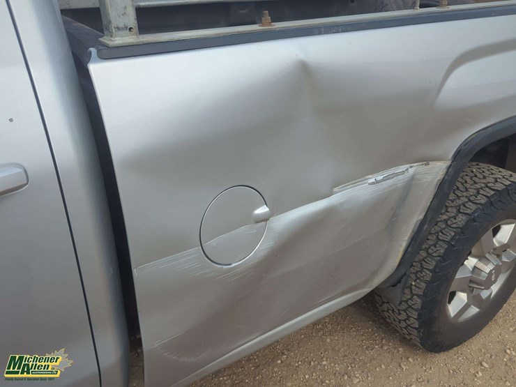 2015-gmc-sierra-3500hd-image-27