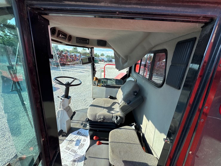 massey-ferguson-8780-image-19
