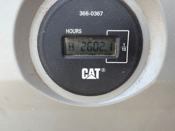 2018-caterpillar-326fl-image-37