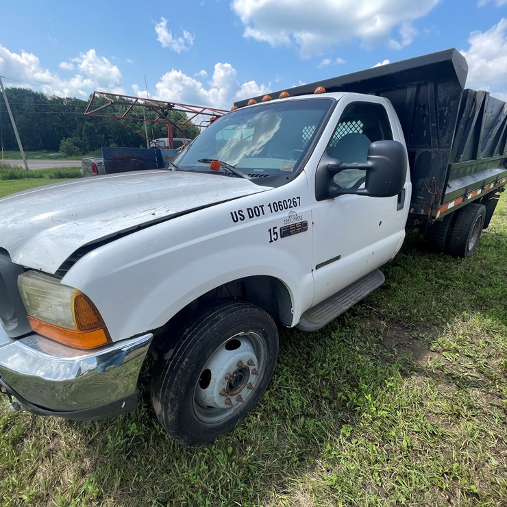1999 FORD F550 XL