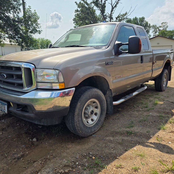 2004 FORD F350 XLT