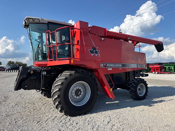 massey-ferguson-8780-image-1