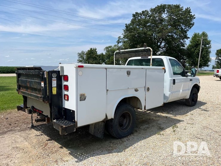 2000-ford-f350-image-9