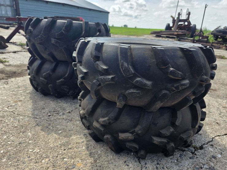 (4)-atv-tires,-2-–-at28x11-12-and-2-–-at28x9-12,-itp-brand,-all-hold-air,-buying-all-for-one-money-image-7