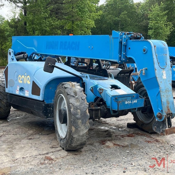 2016 GENIE GTH844