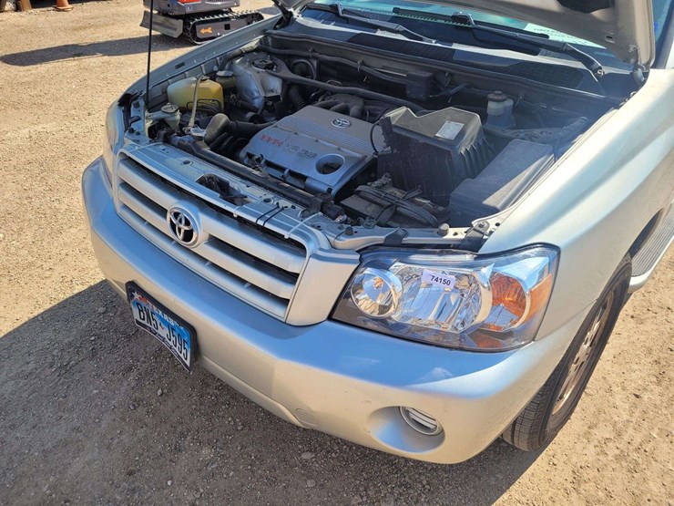 2005-toyota-highlander-image-14