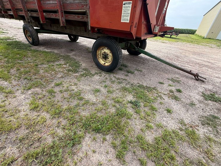 john-deere-1065-image-11