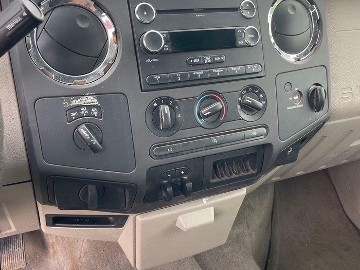 2009-ford-f250-image-44