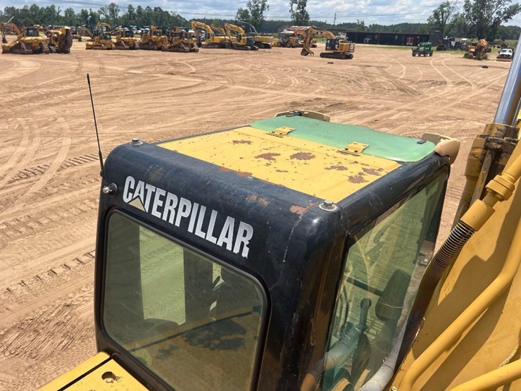 2006-caterpillar-330dl-image-21