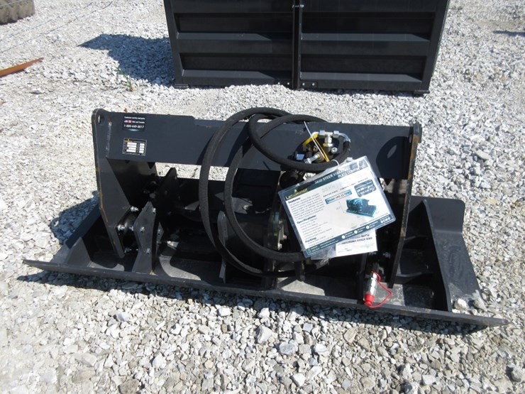 land-honor-quick-attach-vibratory-plate-compactor-image-1
