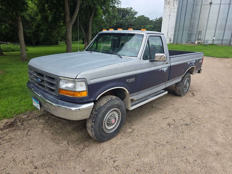 1992-ford-f250-image-3