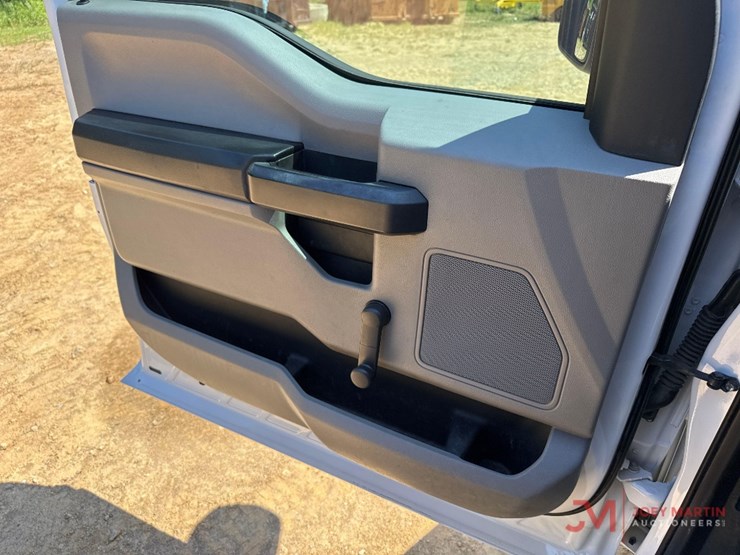 2017-ford-f250-xl-image-29