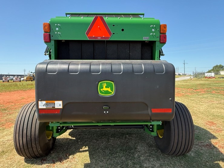 john-deere-560m-image-20