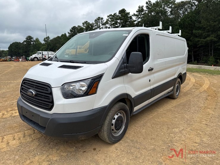 2018-ford-transit-image-4