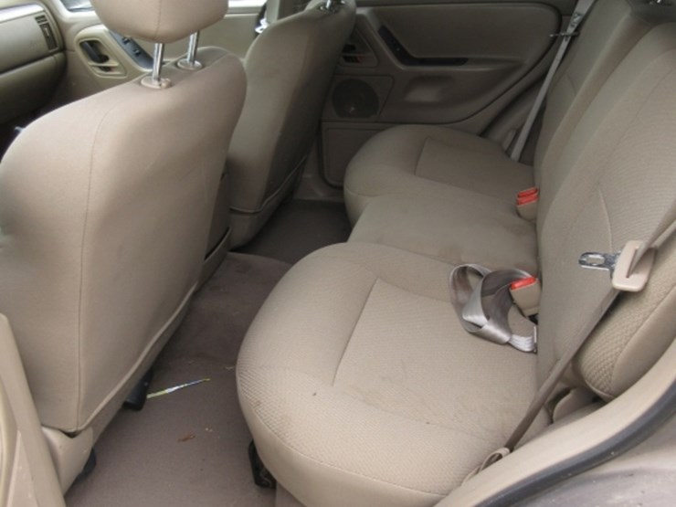 2002-jeep-grand-cherokee-laredo-image-12