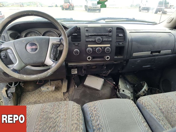 2010-gmc-sierra-3500hd-image-8