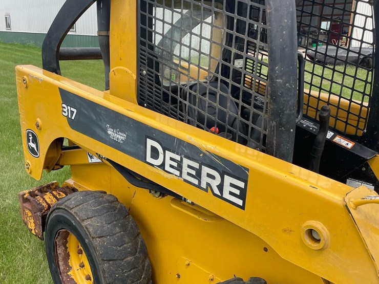 2006-john-deere-317-image-12