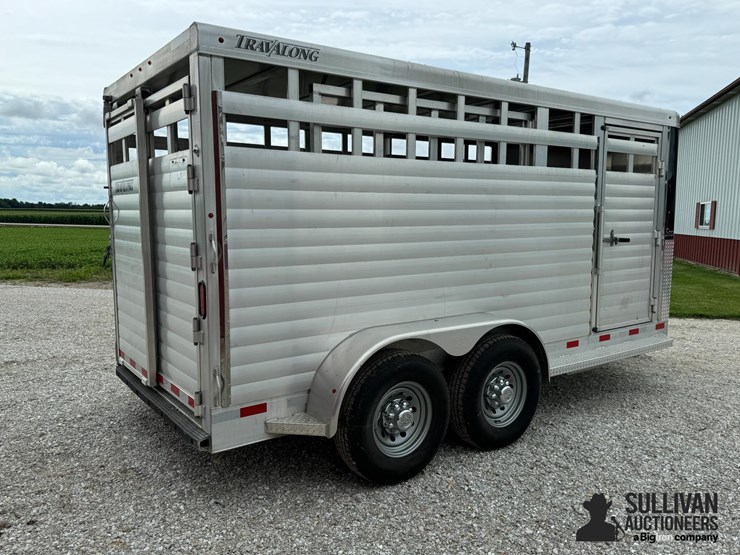 2015-travalong-16'-aluminum-t/a-livestock-trailer-image-4