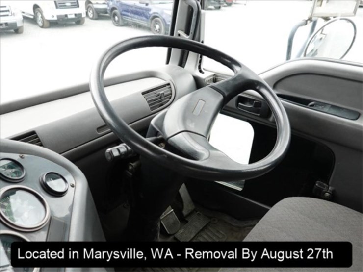 2002-gmc-t7500-image-13