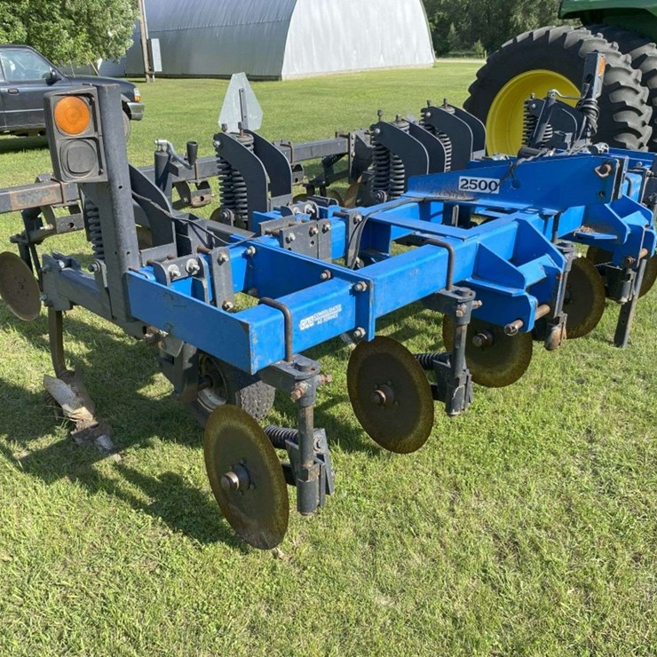 DMI 2500