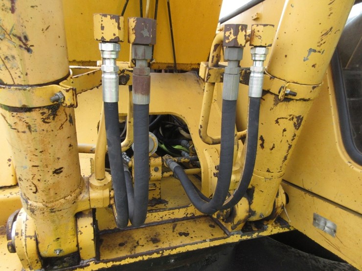 1997-john-deere-690-image-12