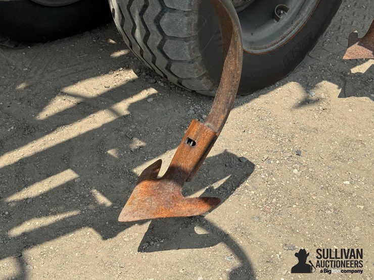 2017-case-ih-255-image-19