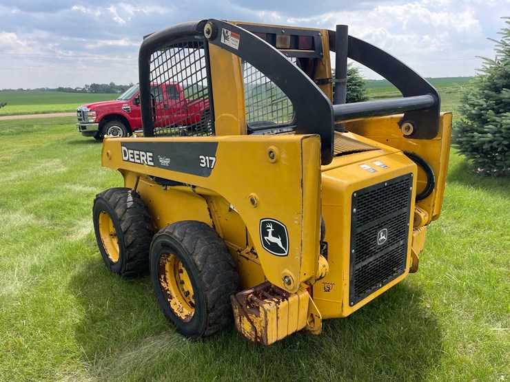 2006-john-deere-317-image-4