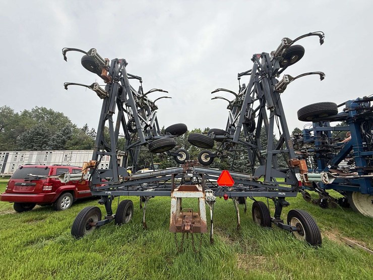 flexicoil-60’-anhydrous-applicator,-fold-up-wings,-sn:-103813-image-8