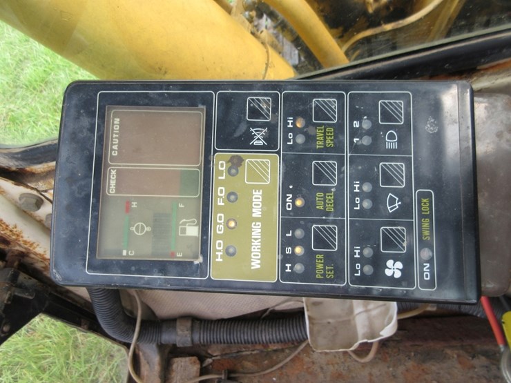 komatsu-pc200-lc-image-25